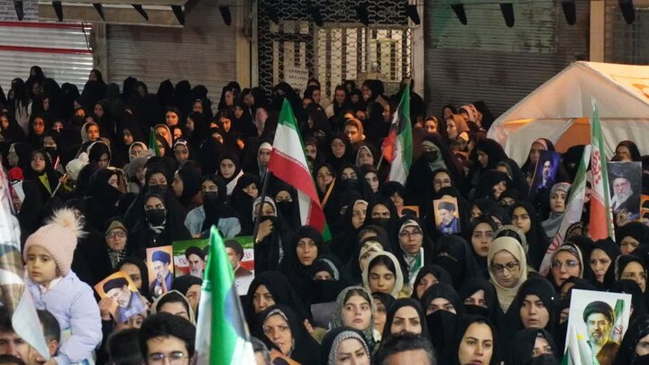 تصاویر/ تجمع پنجاه و ششم مردم شهرستان چالدران؛ در محک حمایت از نیروهای مسلح
