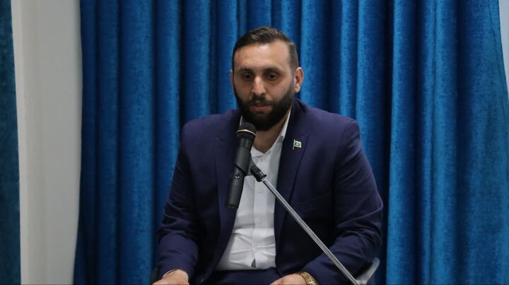تصاویر/ دیدار حاملین و خادمین پرچم امام رضا با نماینده ولی فقیه در آذربایجان غربی