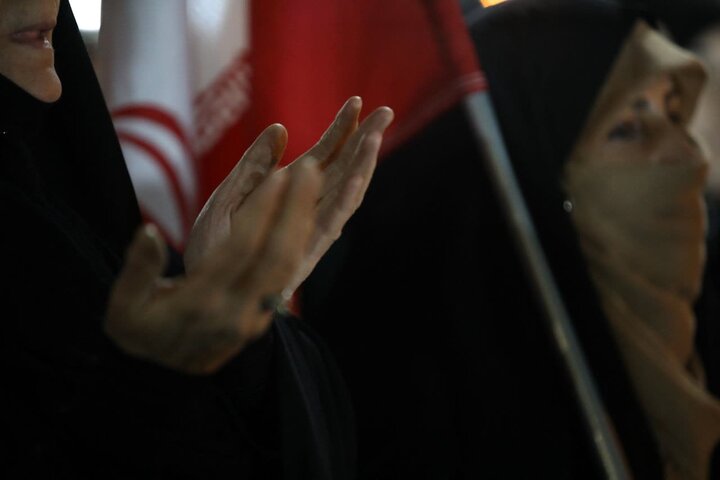 تصاویر/ پنجاه و ششمین شب؛ حضور خستگی‌ناپذیر مردم شهرستان ارومیه پای انقلاب
