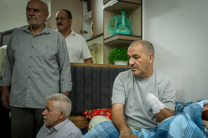 تصاویر / دیدار امام جمعه قزوین با جانباز سرافراز جنگ رمضان