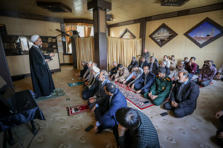 تصاویر / حضور نماینده ولی فقیه در استان قزوین در جلسه شورای مدیران کل استانی وزارت تعاون، کار و رفاه اجتماعی