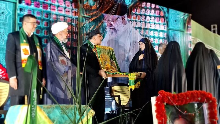 تصاویر/ گناوه میزبان خادمان امام رضا(ع)