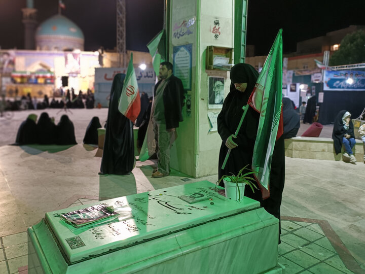 تصاویری از موکب حوزه علمیه آیت الله ایروانی قم مستقر در کنار مسجد فاطمة الزهرا(س)