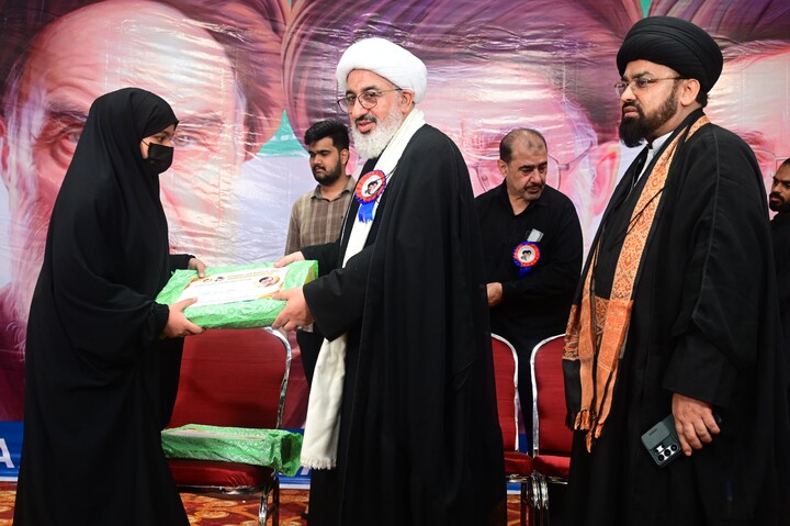 مچھلی پٹنم میں “شہید خامنہ ای اور نصرتِ امام (ع)” کے عنوان سے دو روزہ خواتین اسلامی ورکشاپ کا انعقاد
