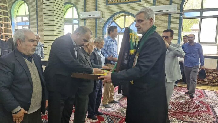 تصاویر/ اجرای برنامه های فرهنگی در پلدشت با حضور کاروان زیر سایه خورشید