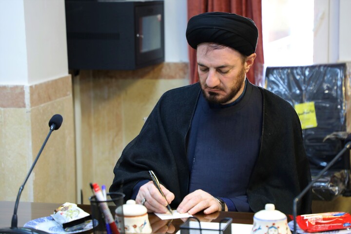 تصاویر/ نشست بصیرتی حوزه علمیه استان یزد با ارائه حجت‌الاسلام والمسلمین حسین طهماسبی رئیس کل دادگستری استان یزد برگزار شد