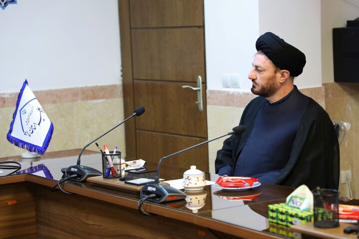 تصاویر/ نشست بصیرتی حوزه علمیه استان یزد با ارائه حجت‌الاسلام والمسلمین حسین طهماسبی رئیس کل دادگستری استان یزد برگزار شد