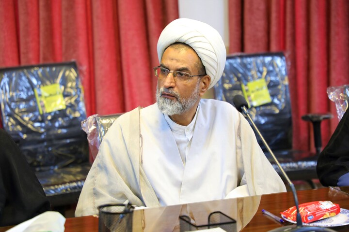 تصاویر/ نشست بصیرتی حوزه علمیه استان یزد با ارائه حجت‌الاسلام والمسلمین حسین طهماسبی رئیس کل دادگستری استان یزد برگزار شد