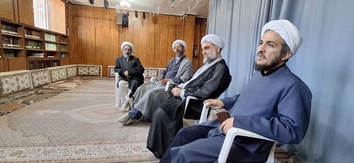 تصاویر/ کارگاه اندیشه ورزی اساتید مدرسه علمیه آیت الله نمازی رحمه‌الله خوی