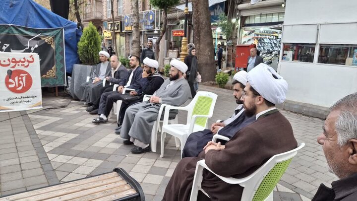 تصاویر/ تریبون آزاد مدرسه علمیه آیت الله نمازی خوی