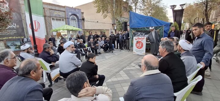 تصاویر/ تریبون آزاد مدرسه علمیه آیت الله نمازی خوی