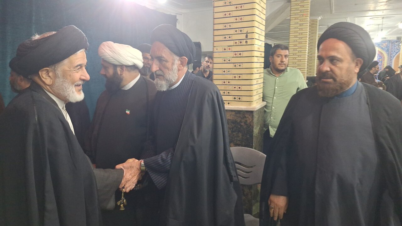 نشست بررسی مسائل حوزه‌ علمیه کهگیلویه و بویراحمد با مشاور رئیس‌جمهور