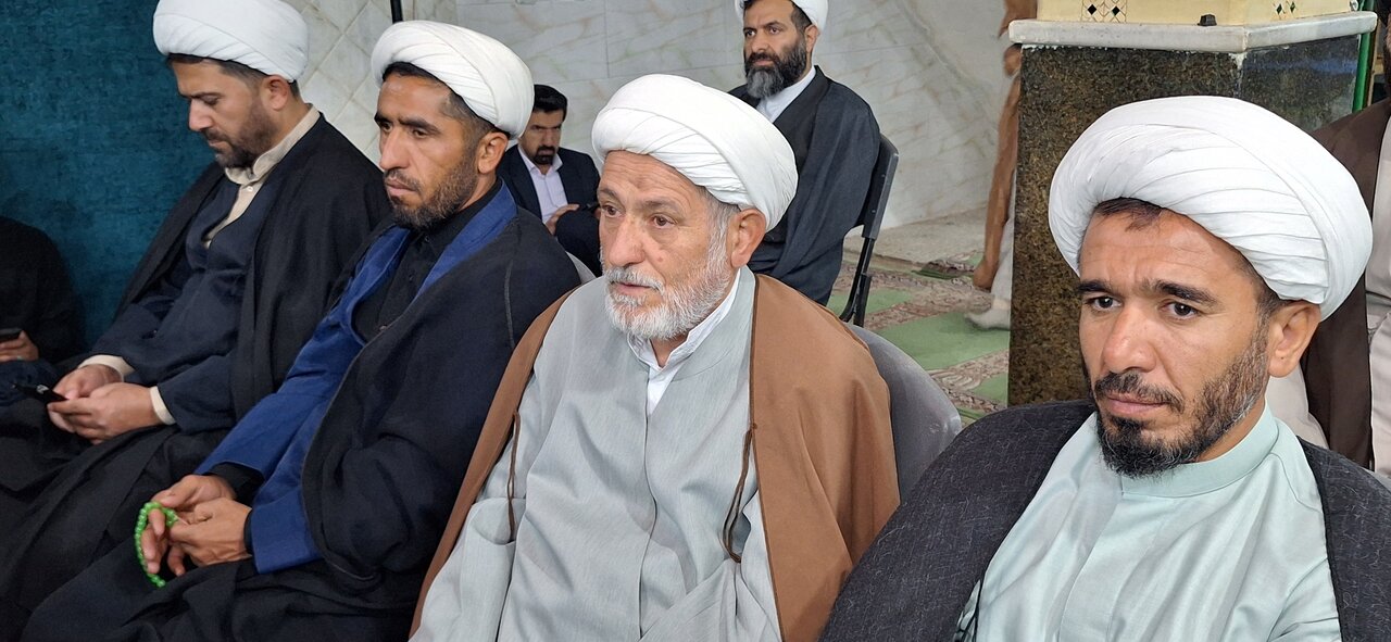 نشست بررسی مسائل حوزه‌ علمیه کهگیلویه و بویراحمد با مشاور رئیس‌جمهور