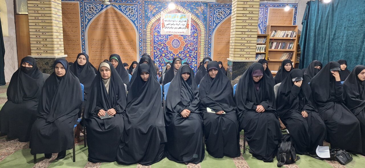 نشست بررسی مسائل حوزه‌ علمیه کهگیلویه و بویراحمد با مشاور رئیس‌جمهور