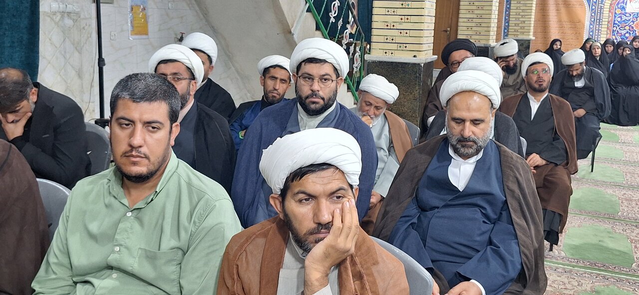 نشست بررسی مسائل حوزه‌ علمیه کهگیلویه و بویراحمد با مشاور رئیس‌جمهور