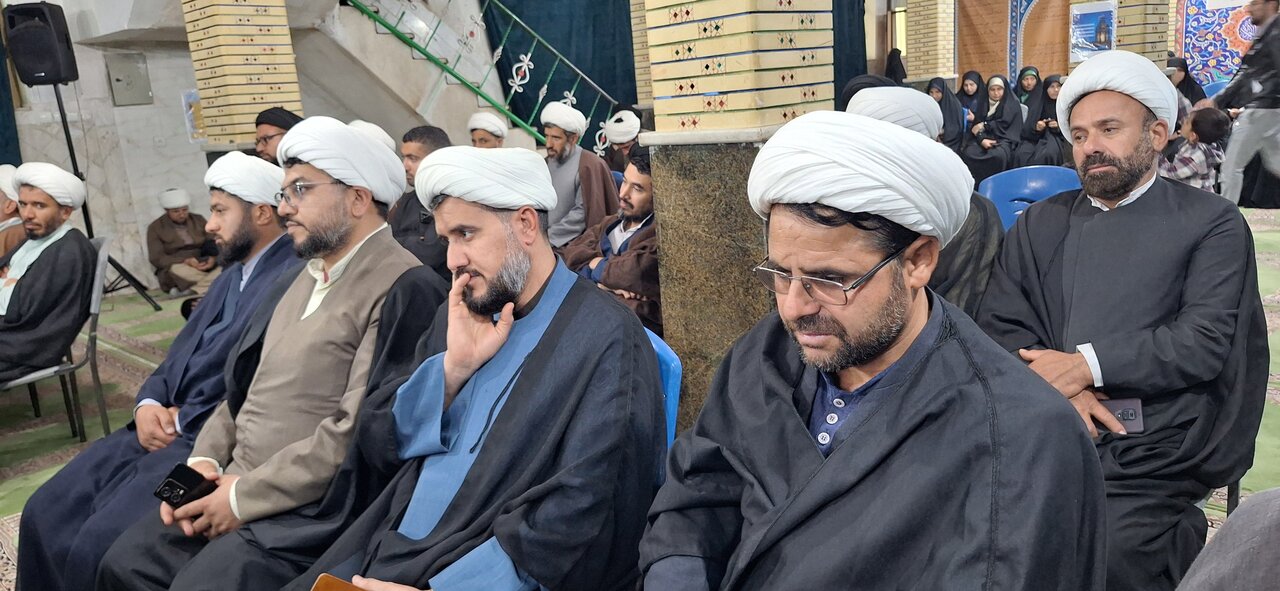 نشست بررسی مسائل حوزه‌ علمیه کهگیلویه و بویراحمد با مشاور رئیس‌جمهور