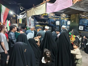 تصاویر/ پنجاه و هفتمین شب برگزاری موکب جهادی قاسم بن الحسن(ع) در میدان شهید رئیسی بیرجند