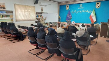 برگزاری دوره آموزش فنون نظامی ویژه کادر ستادی حوزه علمیه خواهران استان یزد
