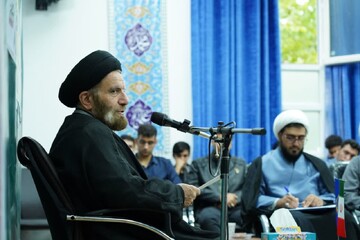 انس با کتاب یکی از نیازهای اساسی نسل جوان است