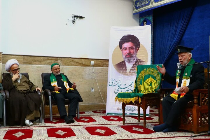 تصاویر/حضور خادمان حرم مطهر رضوی در مدرسه علمیه الغدیر اهواز