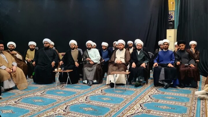 تصاویر/جلسه هم اندیشی با عضو مجلس خبرگان رهبری در خوزستان