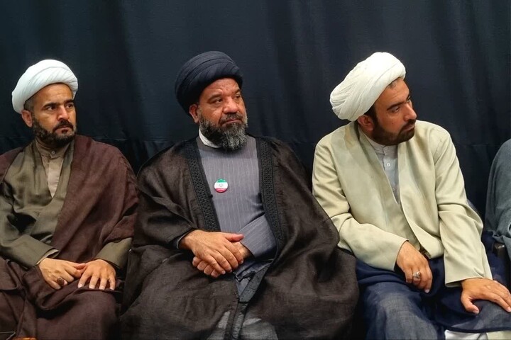تصاویر/جلسه هم اندیشی با عضو مجلس خبرگان رهبری در خوزستان