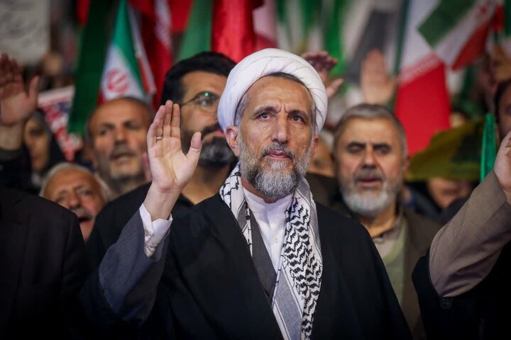 تصاویر / اجتماع مردم استان قزوین در ایستگاه پنجاه وپنجم