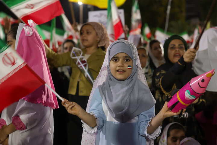تصاویر/ جشن تکلیف دختران بوشهری
