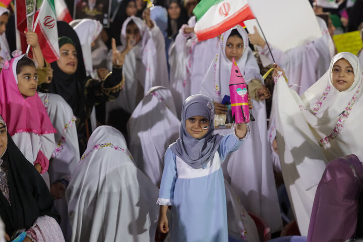 تصاویر/ جشن تکلیف دختران بوشهری