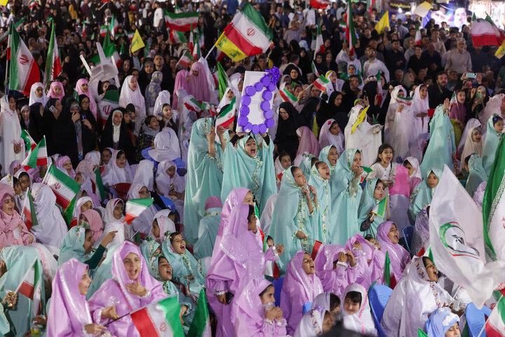 تصاویر/ جشن تکلیف دختران بوشهری