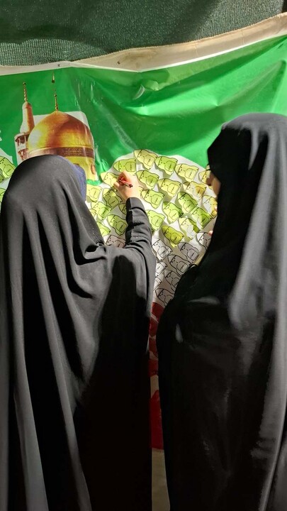 تصاویر| پنجاه و پنجمین شب جهاد تبیین در موکب کانون دانش‌آموختگان حضرت نرجس(س) برگزار شد