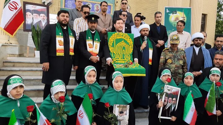 تصاویر/حضور کاروان زیر سایه خورشید در دارالشهدای آران و بیدگل
