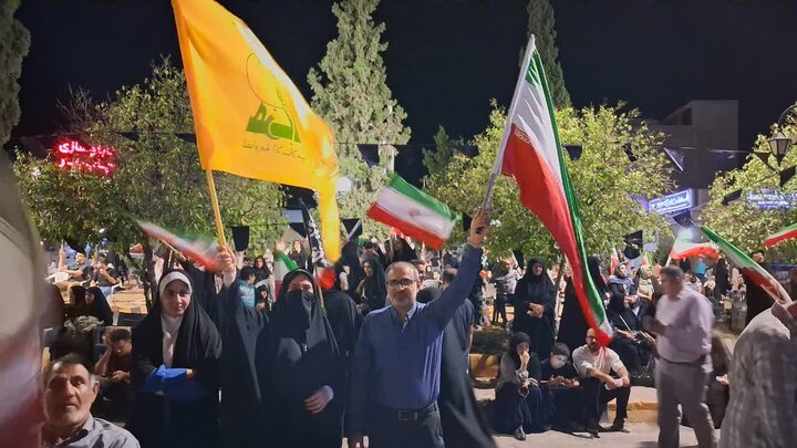 تصاویر/ مردم جم پای کار انقلاب