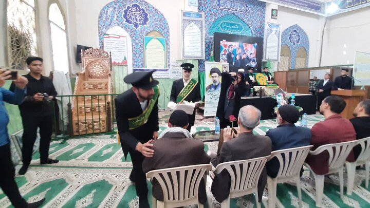 تصاویر/تجلیل کاروان زیرسایه خورشید از خانواده های شهدای جنگ تحمیلی ۱۲ روزه و رمضان