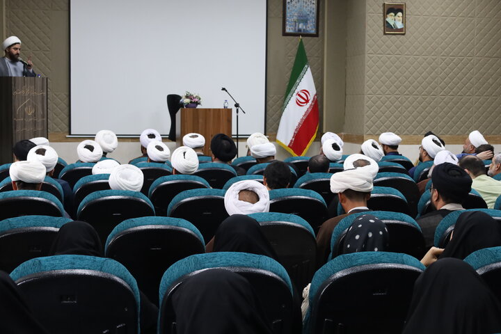 نشست هم اندیشی منتخبین مبلغین شرق مازندران
