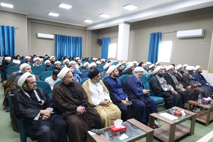نشست هم اندیشی منتخبین مبلغین شرق مازندران
