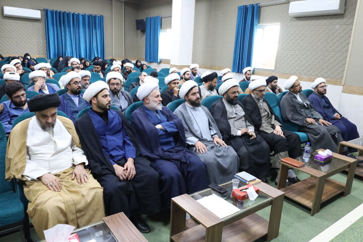 نشست هم اندیشی منتخبین مبلغین شرق مازندران
