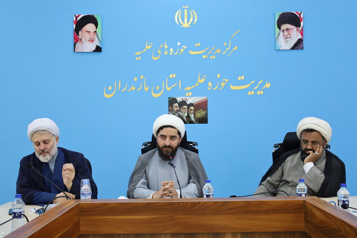 نشست هم اندیشی معاونین تبلیغ و امور فرهنگی شهرستان های مازندران