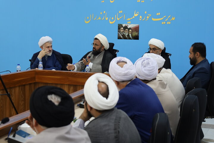 نشست هم اندیشی معاونین تبلیغ و امور فرهنگی شهرستان های مازندران