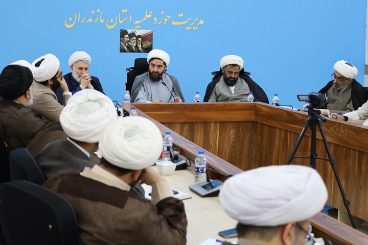نشست هم اندیشی معاونین تبلیغ و امور فرهنگی شهرستان های مازندران