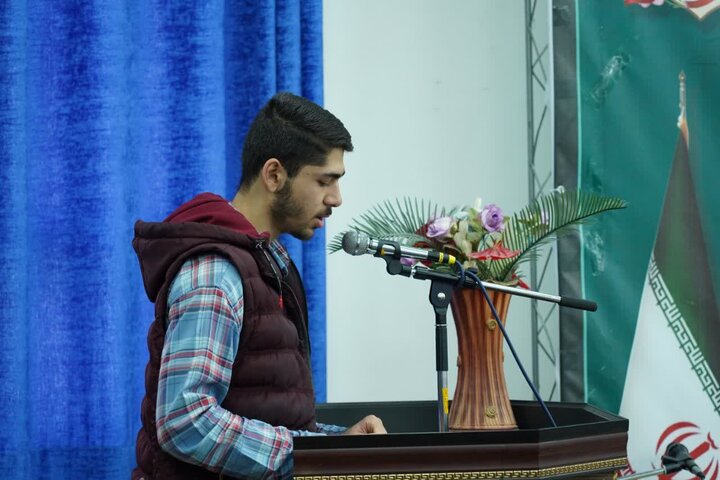 تصاویر/دیدار اعضای اتحادیه انجمن‌های اسلامی استان لرستان با نماینده ولی‌فقیه در استان