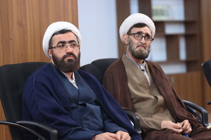 تصاویر/ دیدار مدیران حوزوی با نماینده ولی فقیه در استان