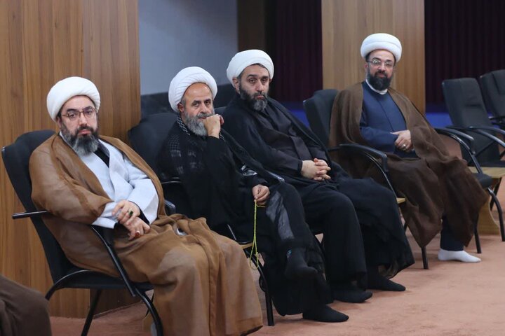 تصاویر/ دیدار مدیران حوزوی با نماینده ولی فقیه در استان