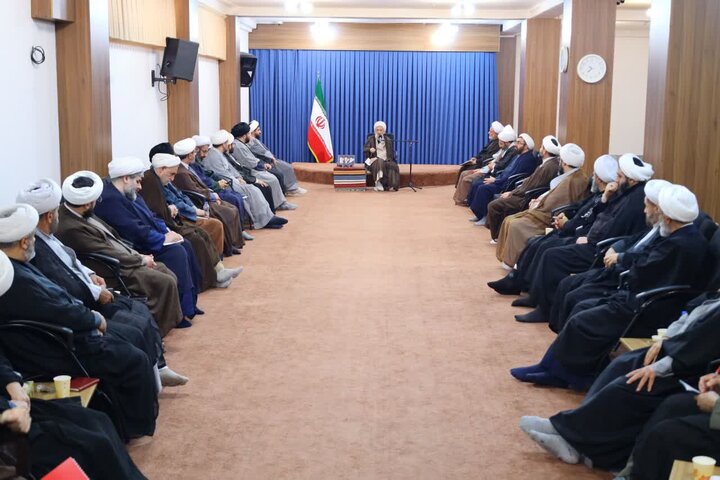 تصاویر/ دیدار مدیران حوزوی با نماینده ولی فقیه در استان