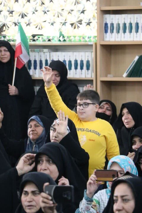 حضور کاروان زیر سایه خورشید در شاهین دژ