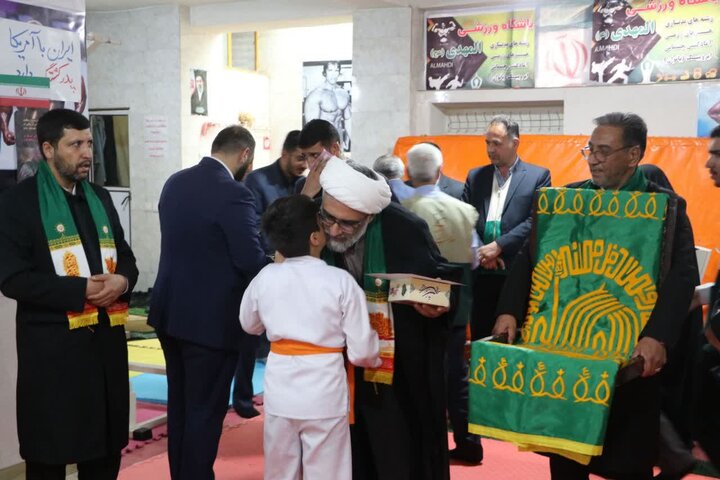 تصاویر/ حضور کاروان زیر سایه خورشید در میاندوآب