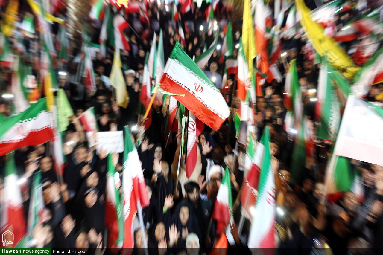 تداوم بعثت مردمی و سردرگمی مضاعف دشمنان ایران / انسجام و وطن‌دوستی بی‌نظیر ایرانیان