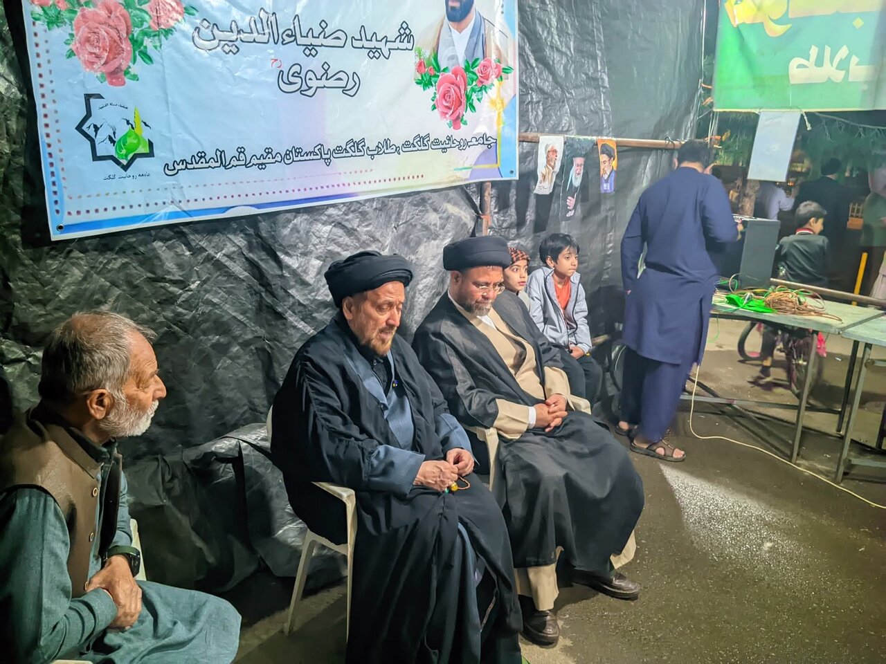 برپایی موکبهای طلاب پاکستانی در نقاط مختلف قم مقدسه