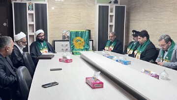 تصاویر/ حضور خدام رضوی در دفتر امام جمعه کنگان