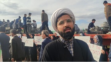اعزام طلاب و روحانیون حوزه علمیه اصفهان برای بازدید از دشت مهیار(طبس۲) +عکس